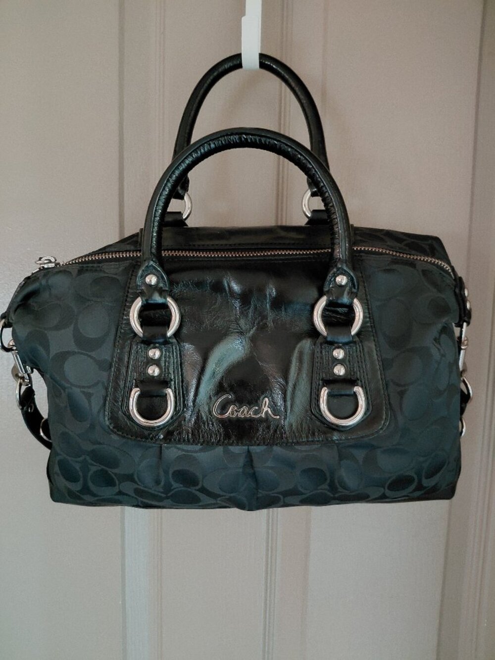 Coach Ashley Black Signature C Jacquard and Leather Satchel - Picture 3 of 10